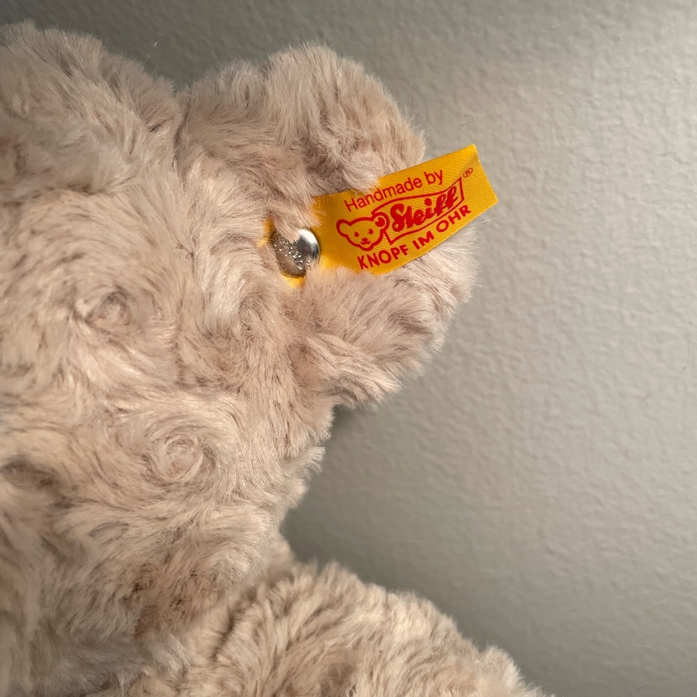 Fluffy Beige Steiff Teddy Bear New with Tags - Picture 4 of 5